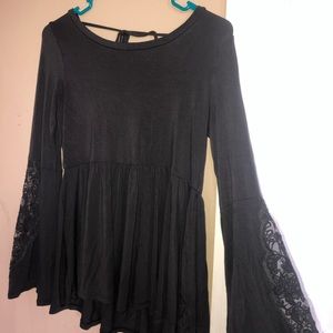 American Eagle Long Sleeve